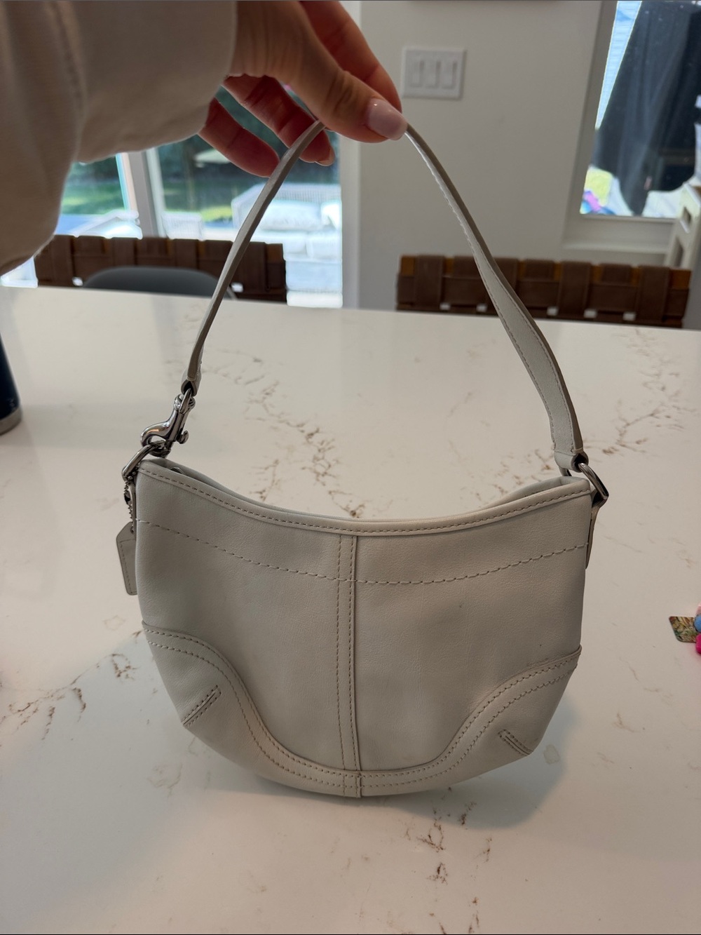 Classic COACH Small Cream Leather Shoulder Bag